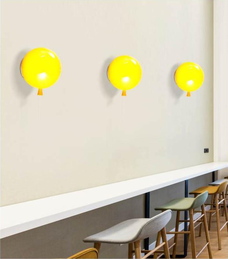 Cheerful Balloon Dream Plastic Wall Light