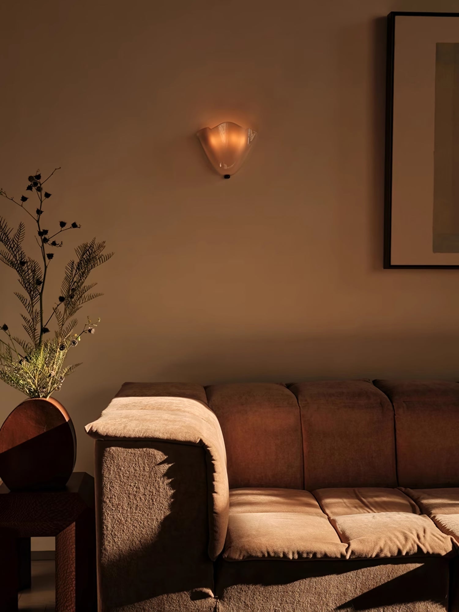 Lustra Wall Lamp Soft Curves