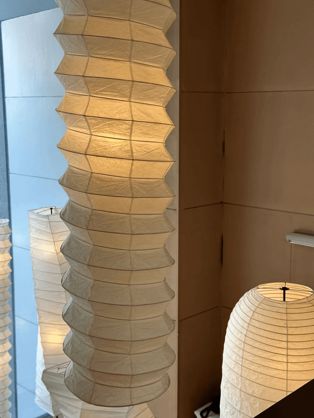 Alice Minimalist Paper Pendant Light