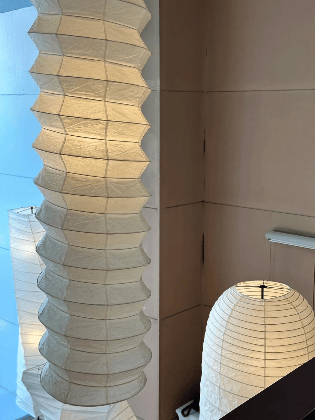 Alice Minimalist Paper Pendant Light