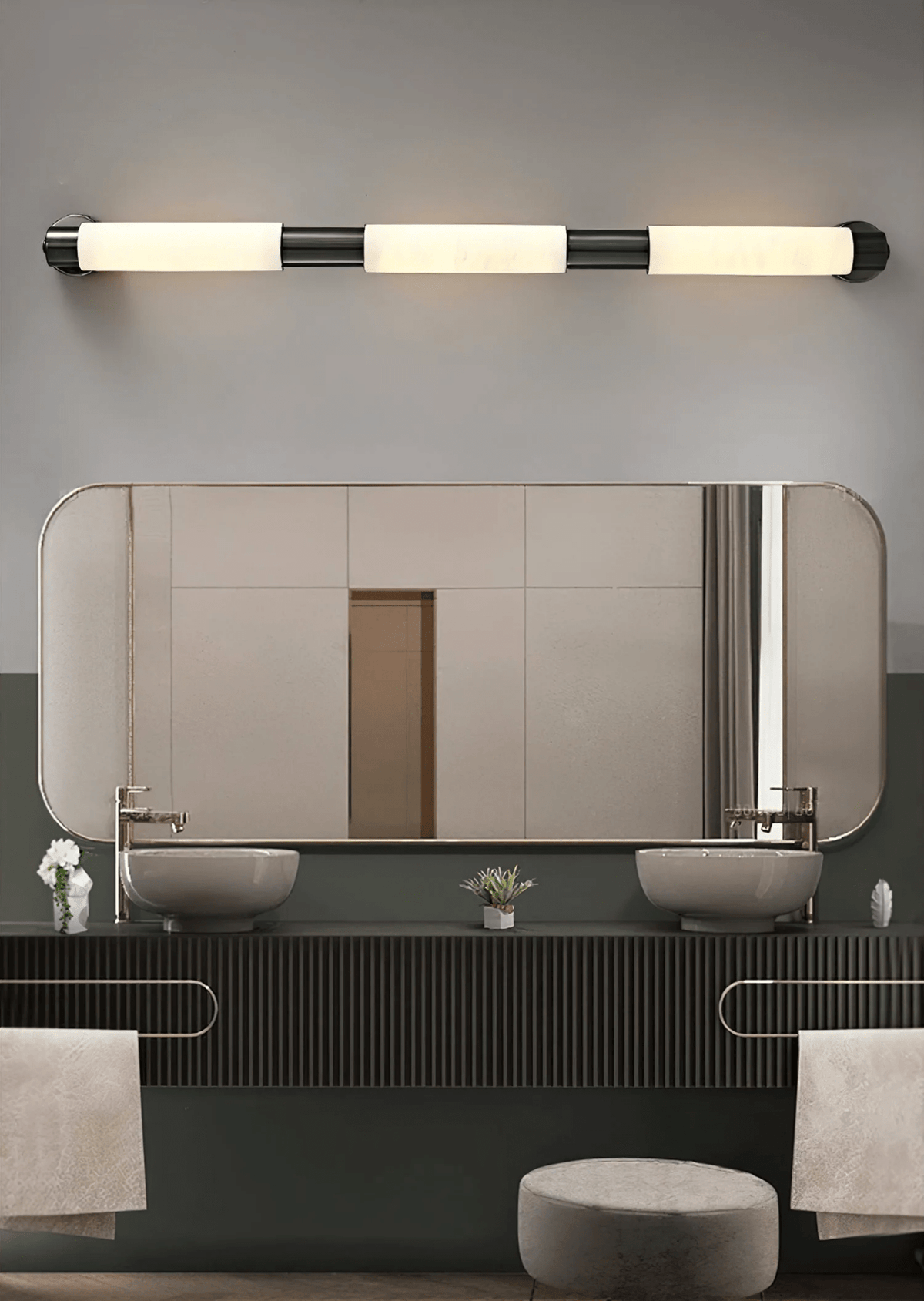 Eurthaeth Alabaster Brass Wall Light