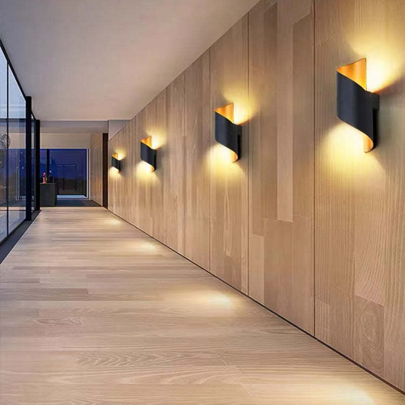 Ray Modern Conch Shape Indoor Wall Lamp