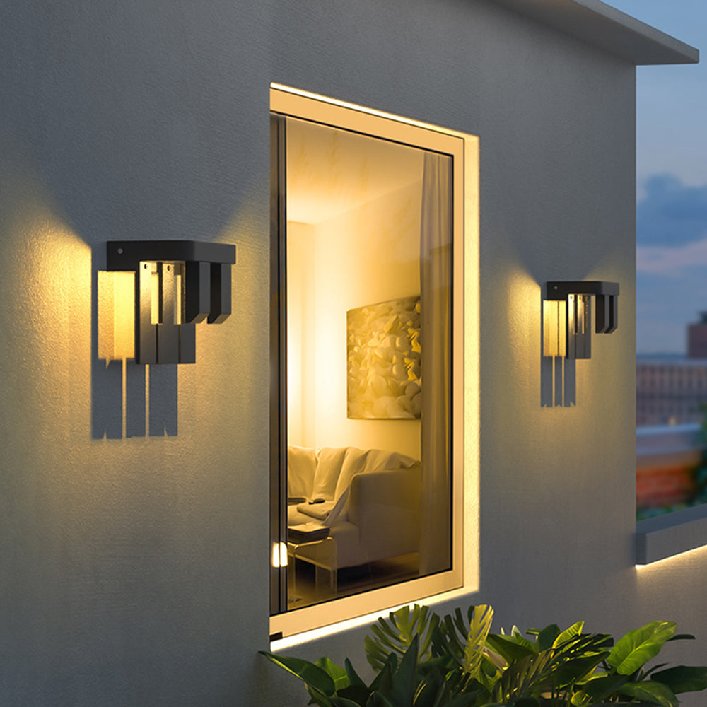 Ray Modern Minimallist Solar Outdoor Garden Yard Wall Lamp