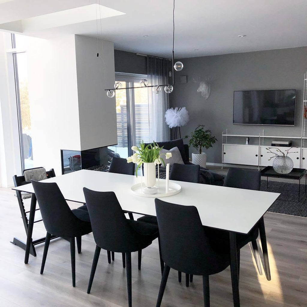 Lustra Chandelier Glass with Black Steel Linear