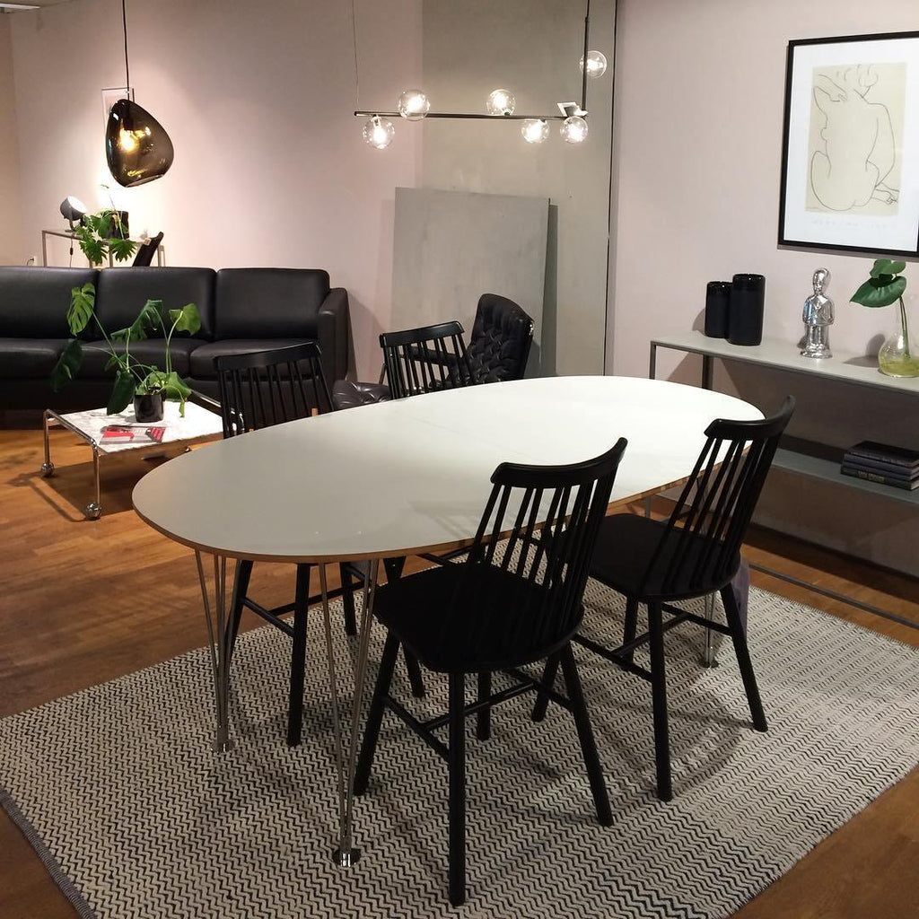 Lustra Chandelier Glass with Black Steel Linear