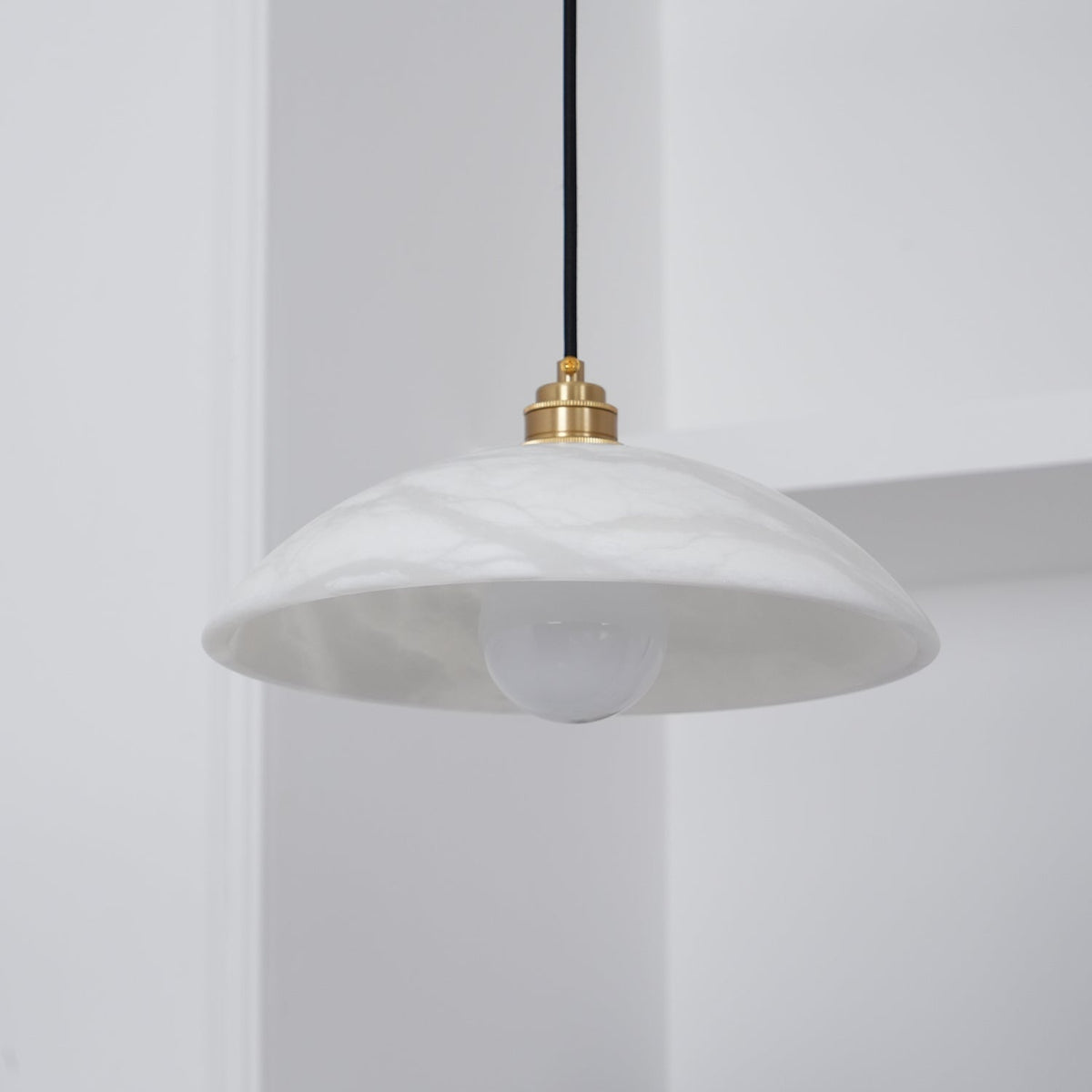 Orcariel Alabaster Pendant Light