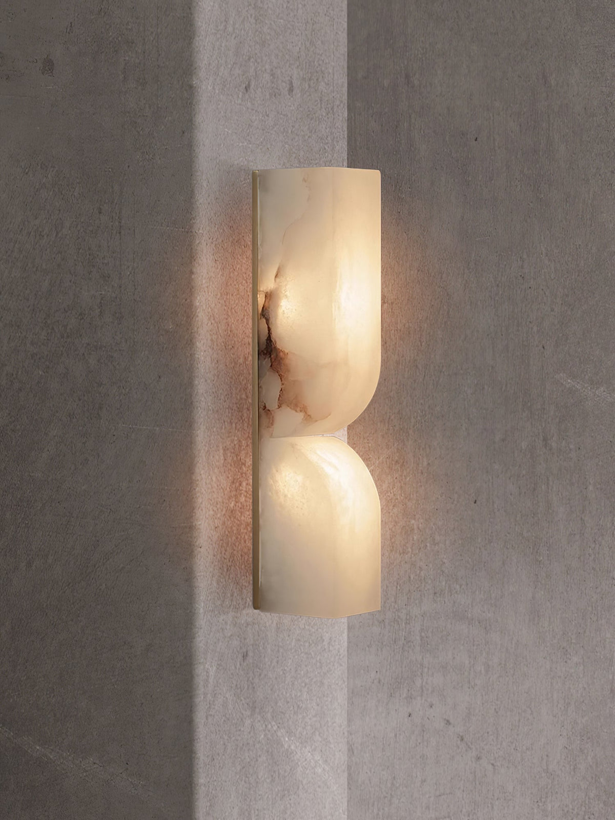 Imiraris Minimalist Alabaster Wall Light