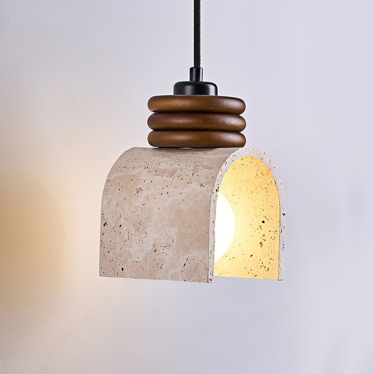 Ritta Sculptural Arch Pendant Lamp