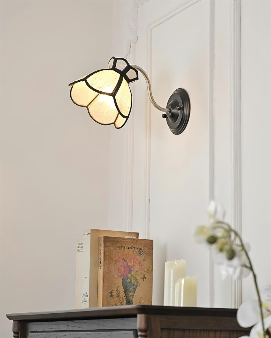 Alessio Wall Lamp Flowers Scallop