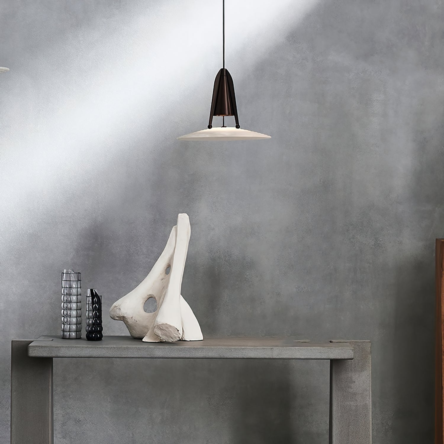 Aragon Pendant Light Alabaster & Fusion
