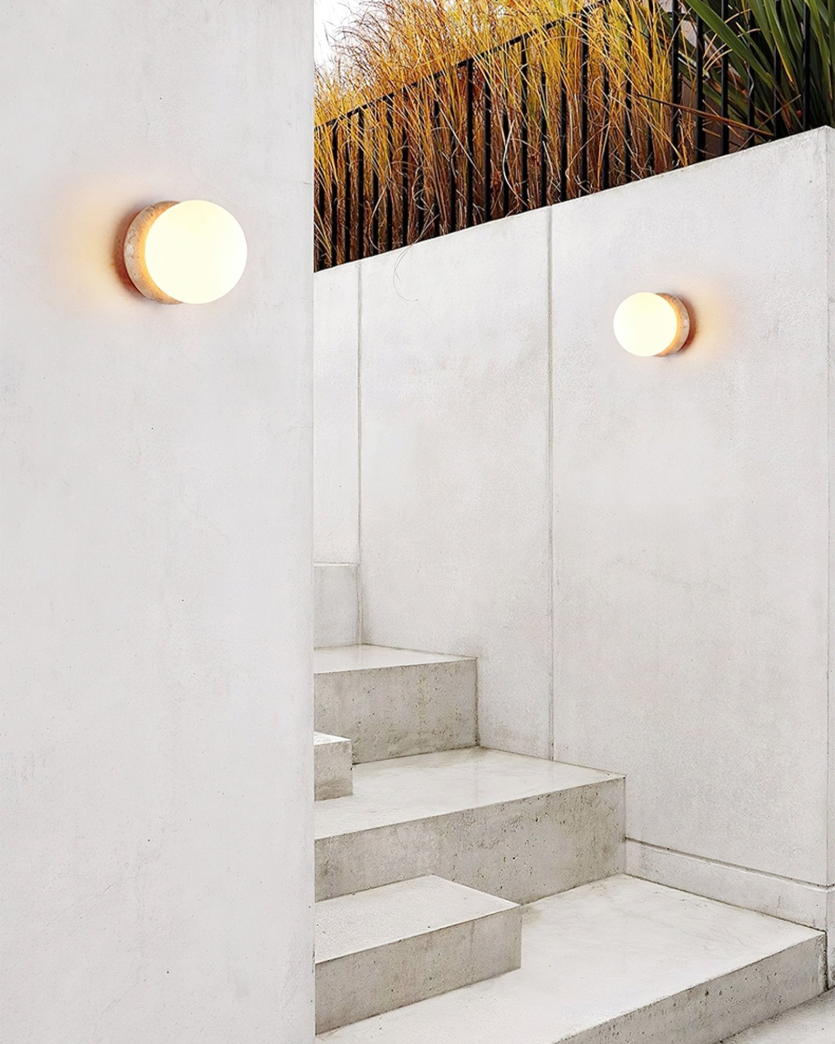 Caliror Round-Plate Travertine Wall Light