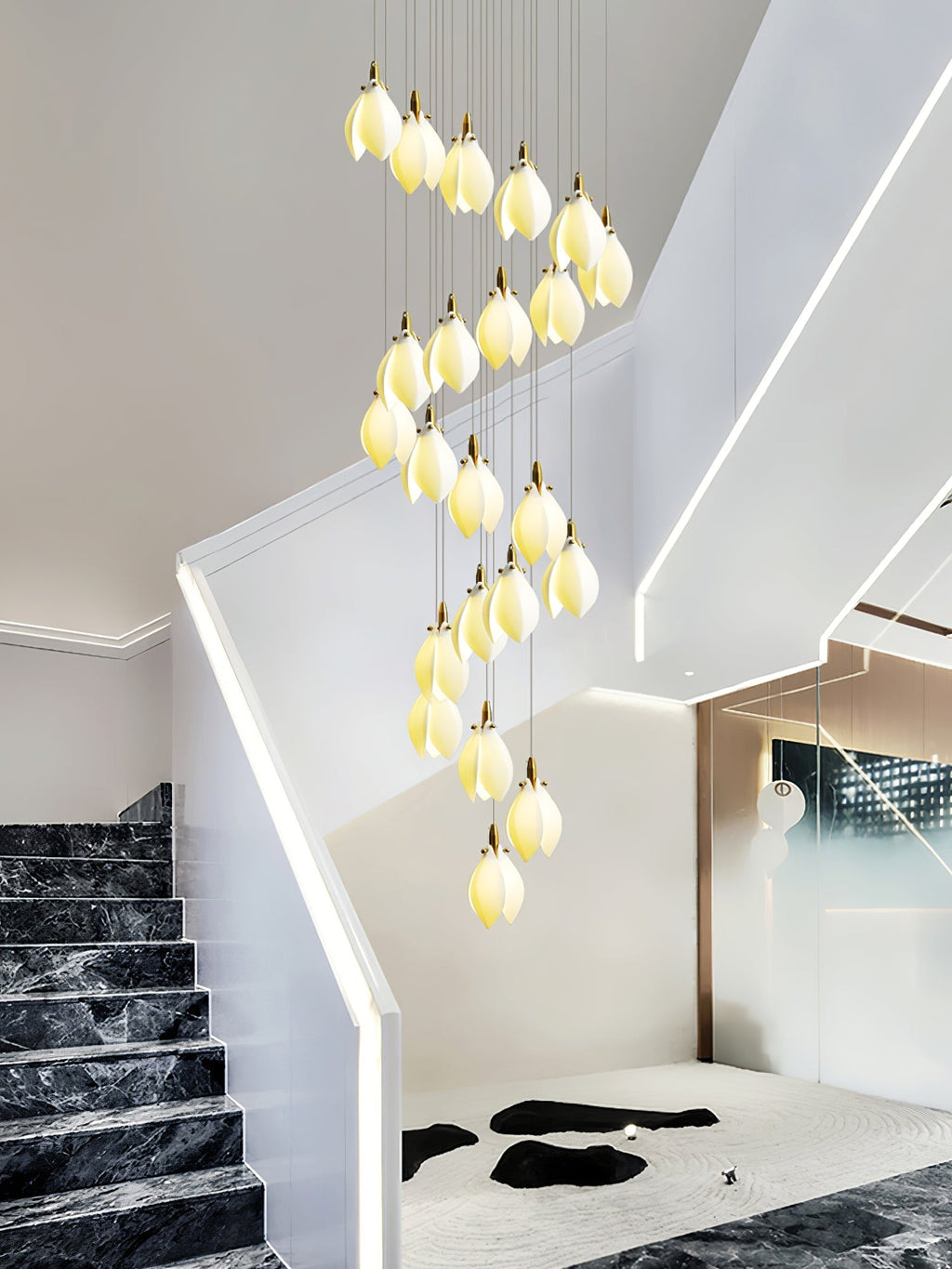 Caphayra Floral Ceramic Brass Chandelier