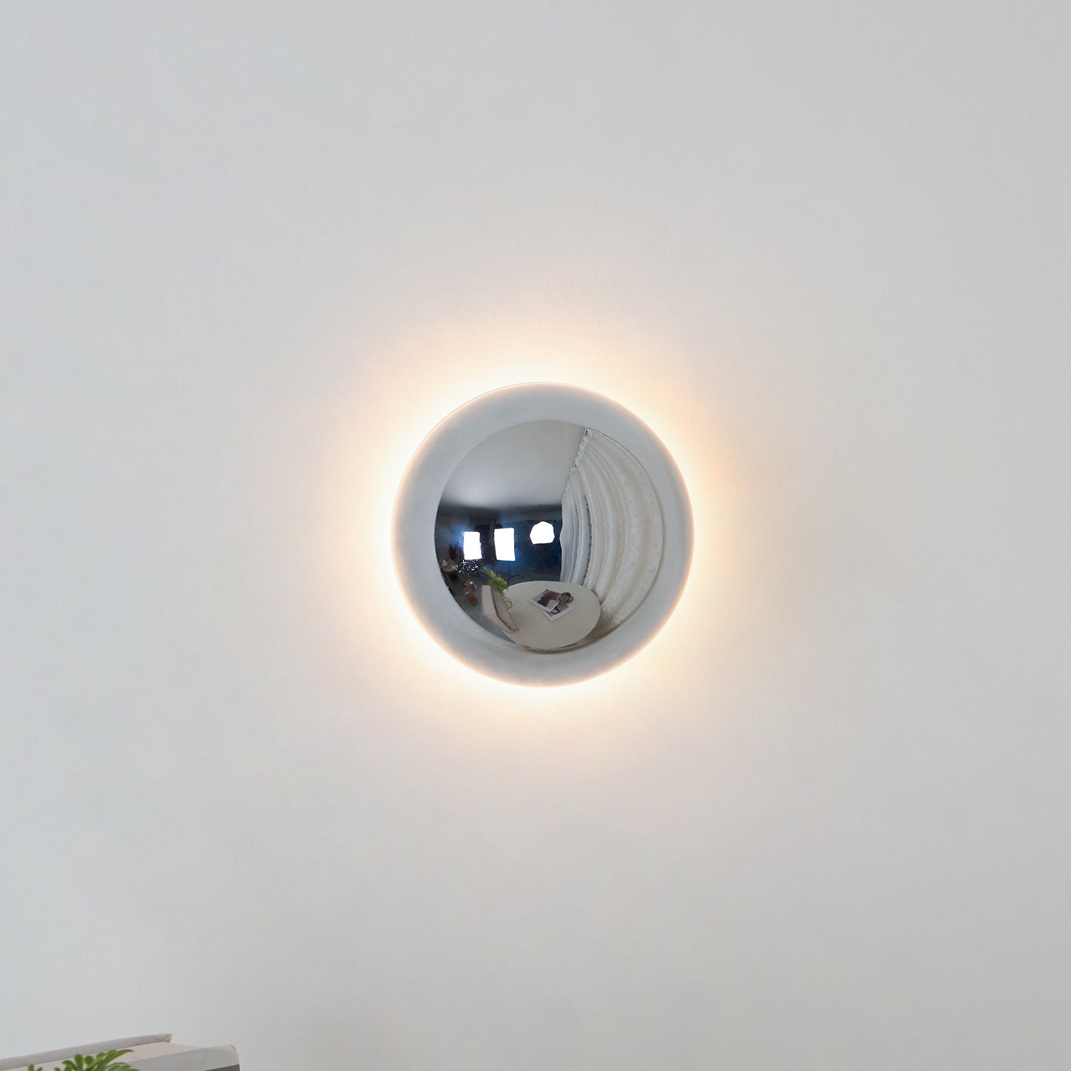 Louisa Modern Minimalist Sphere Sconce Wall Lamp