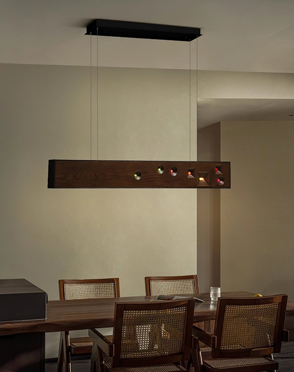Lustra Pendant Light Wood Gemstone Linear LED