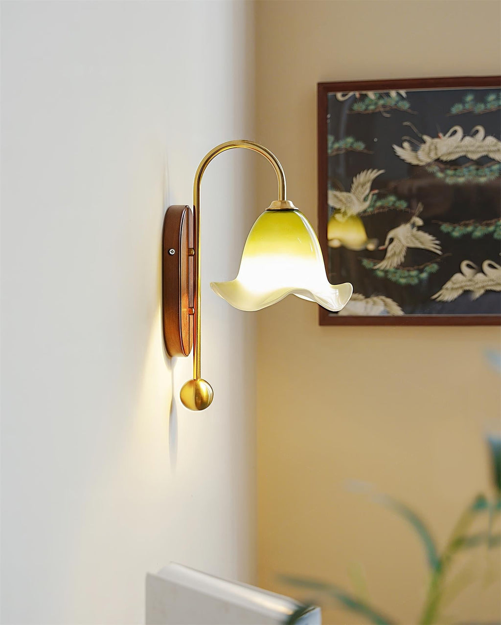Bellora Wall Lamp Hand-Blown Floral Glass