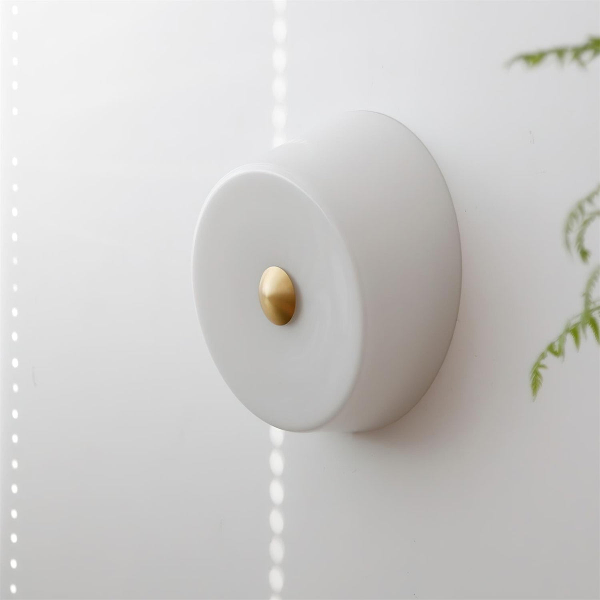 Ben Wall Lamp Glass Subtle Glow