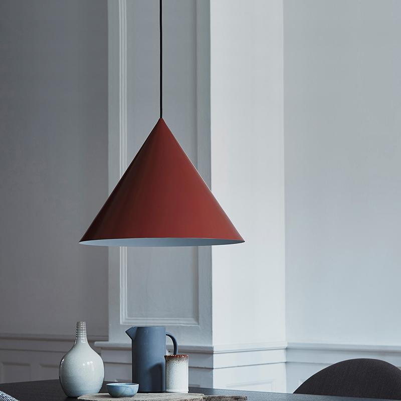 Caeluvyu Modern Minimalist Dark Pendant Lamp