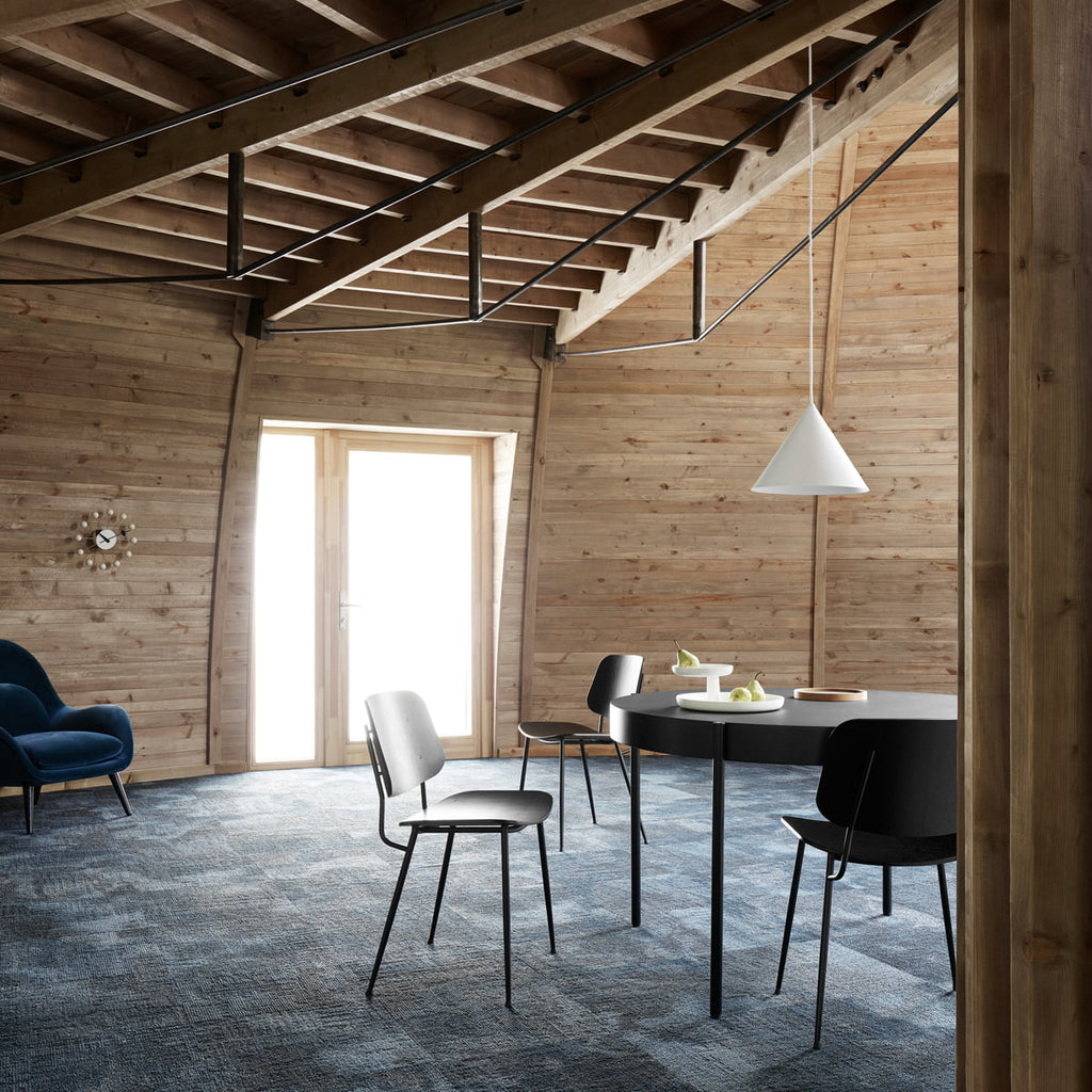 Caeluvyu Modern Minimalist Dark Pendant Lamp