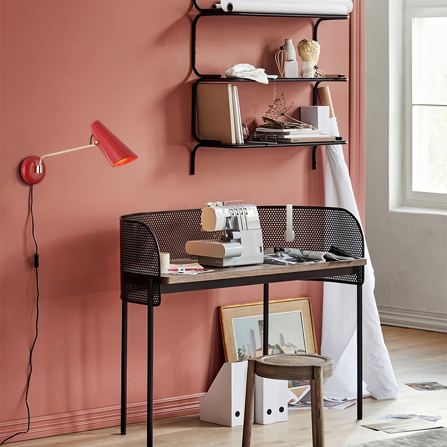 Izoren Elegance Birdy Plug-in Wall Lamp