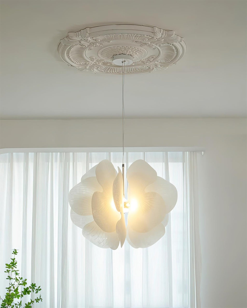 Bolide Pendant Lamp Petal Floral Organic