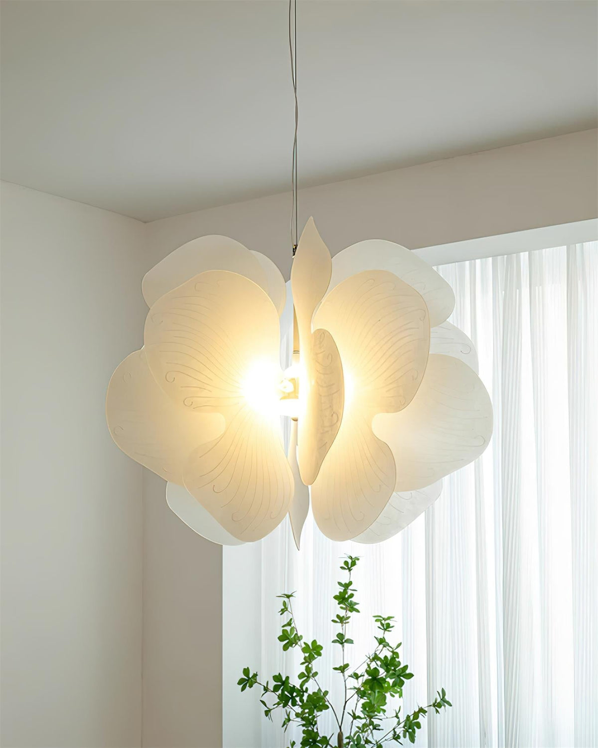 Bolide Pendant Lamp Petal Floral Organic