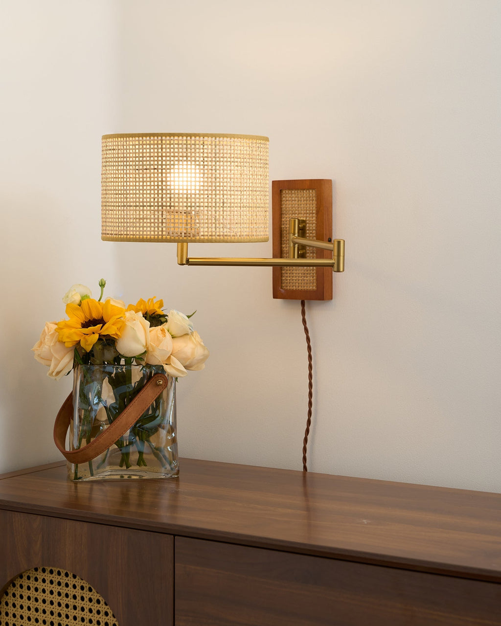 Rivaro Swing Arm Wall Lamp