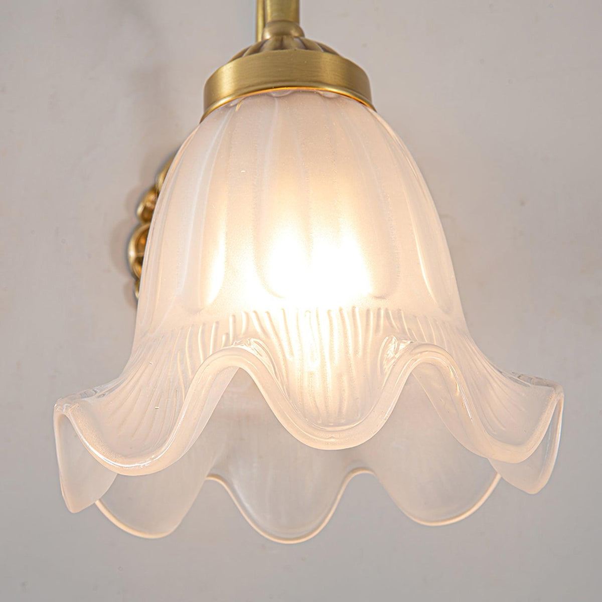 Florer Vintage Glass Sconce