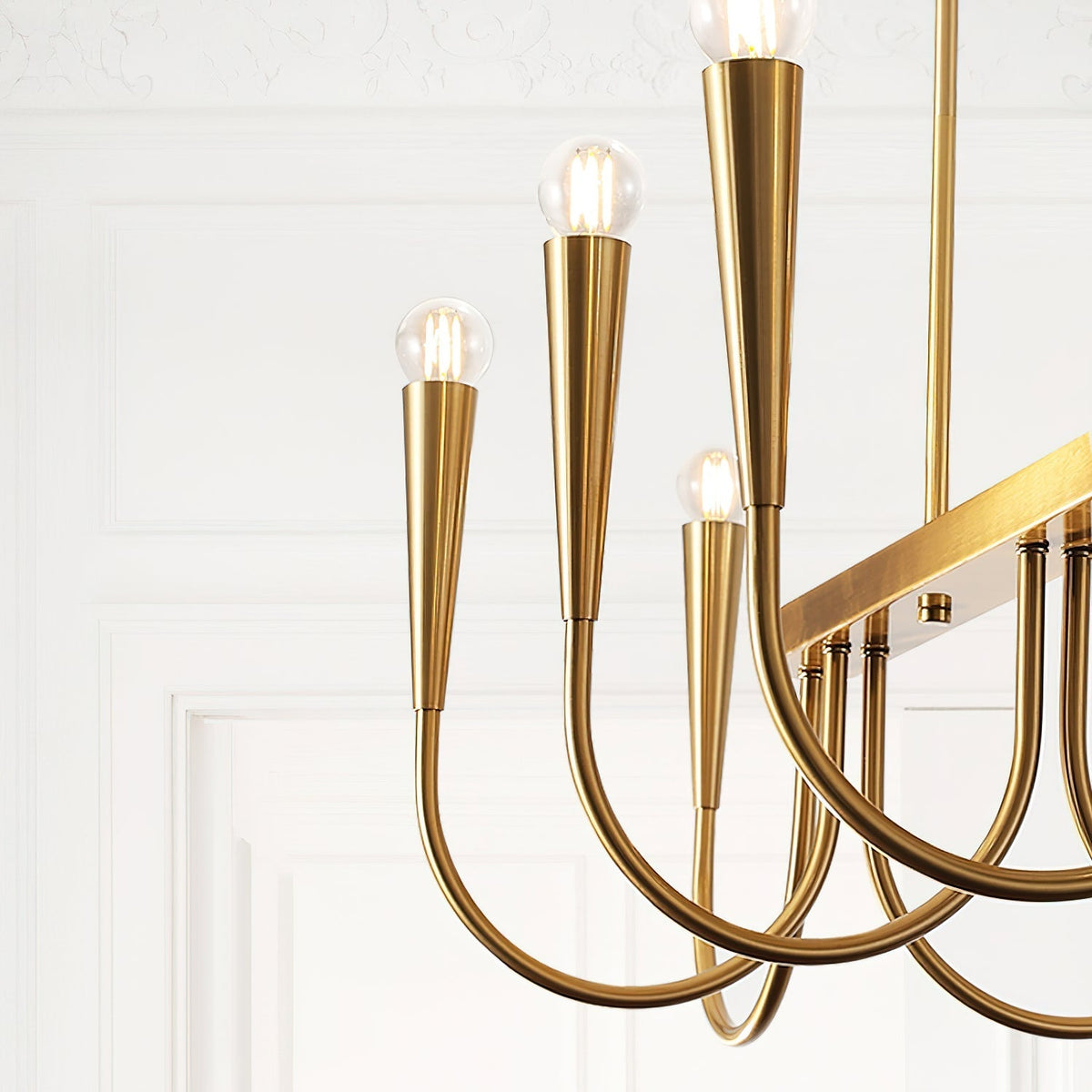 Fluide Modern Minimalist Linear Brass Chandelier