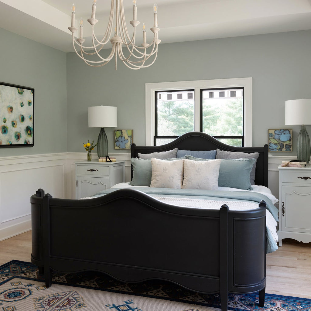 Calyx Postmodern Elegance Luxury Chandelier