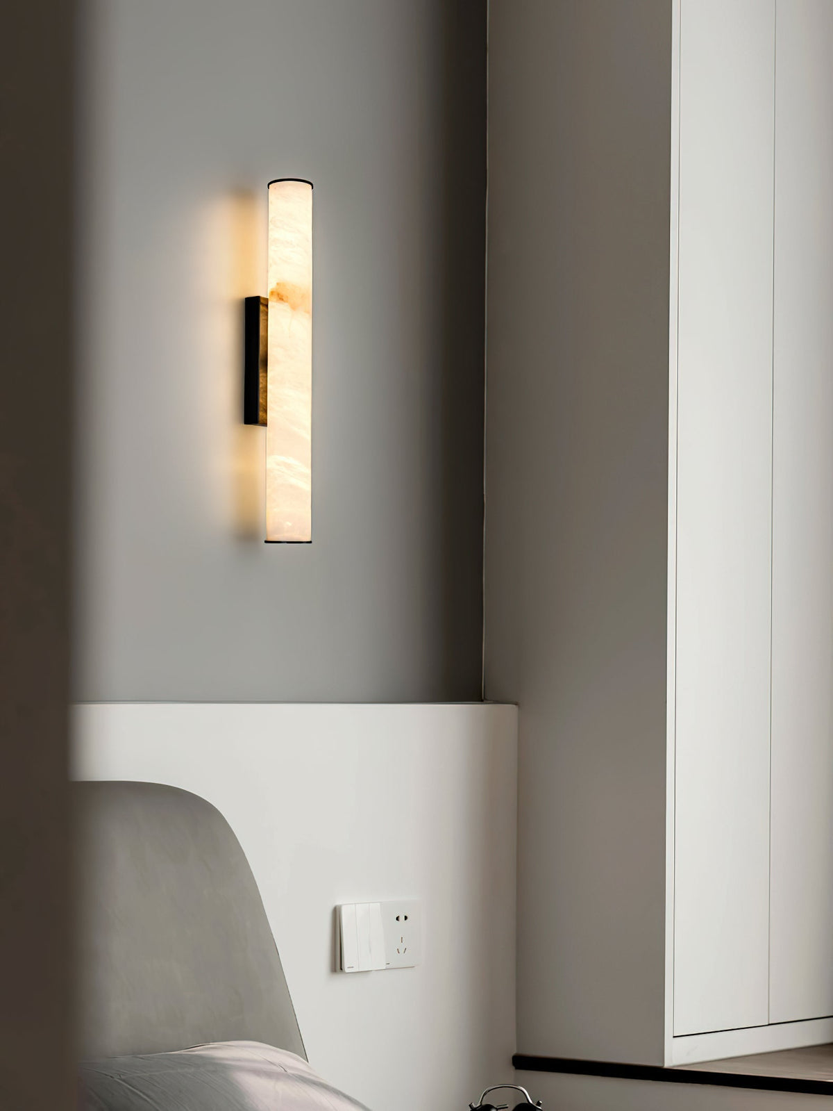 Arcus  Elegance Brass Alabaster Sconce Wall Lamp