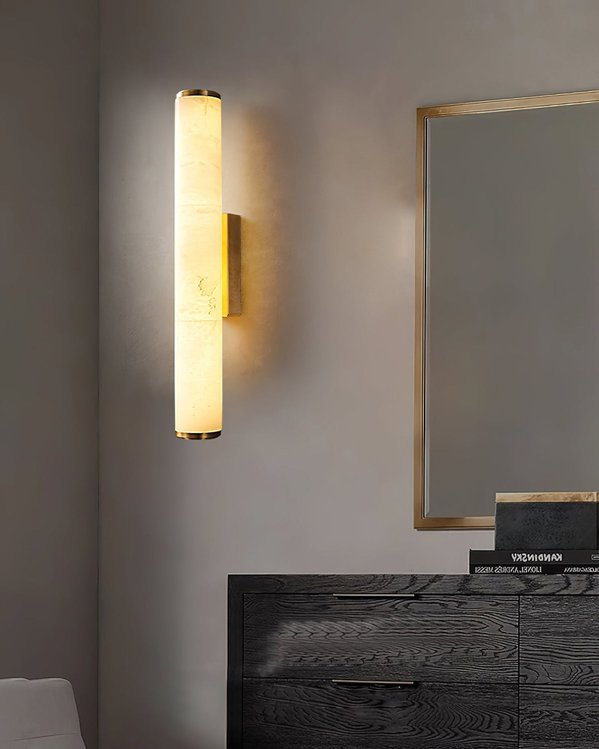 Arcus  Elegance Brass Alabaster Sconce Wall Lamp