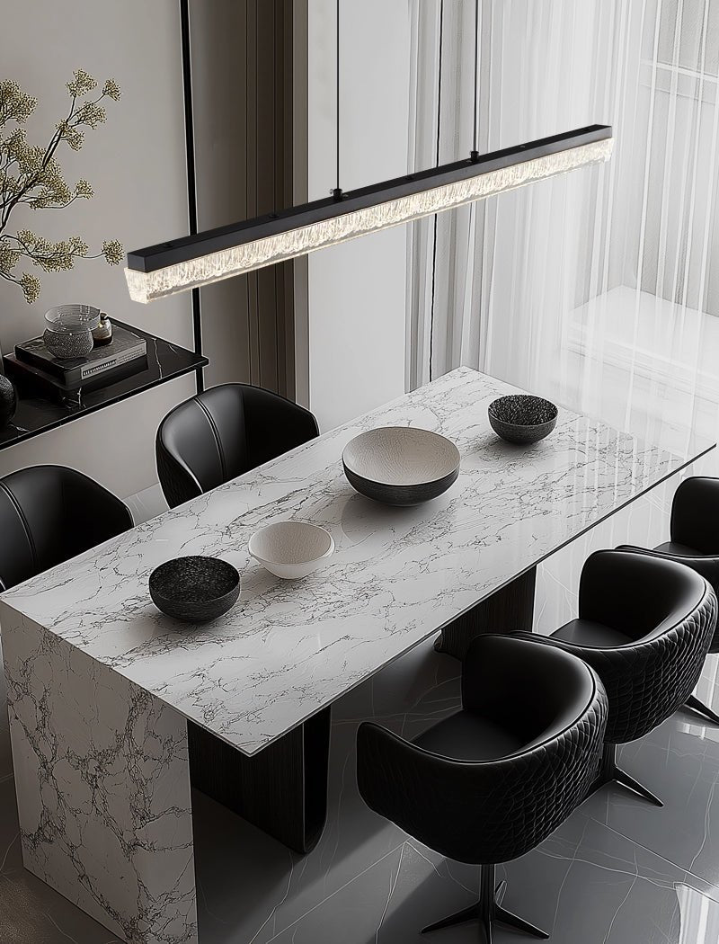 Lustra Pendant Light Black Acrylic Linear