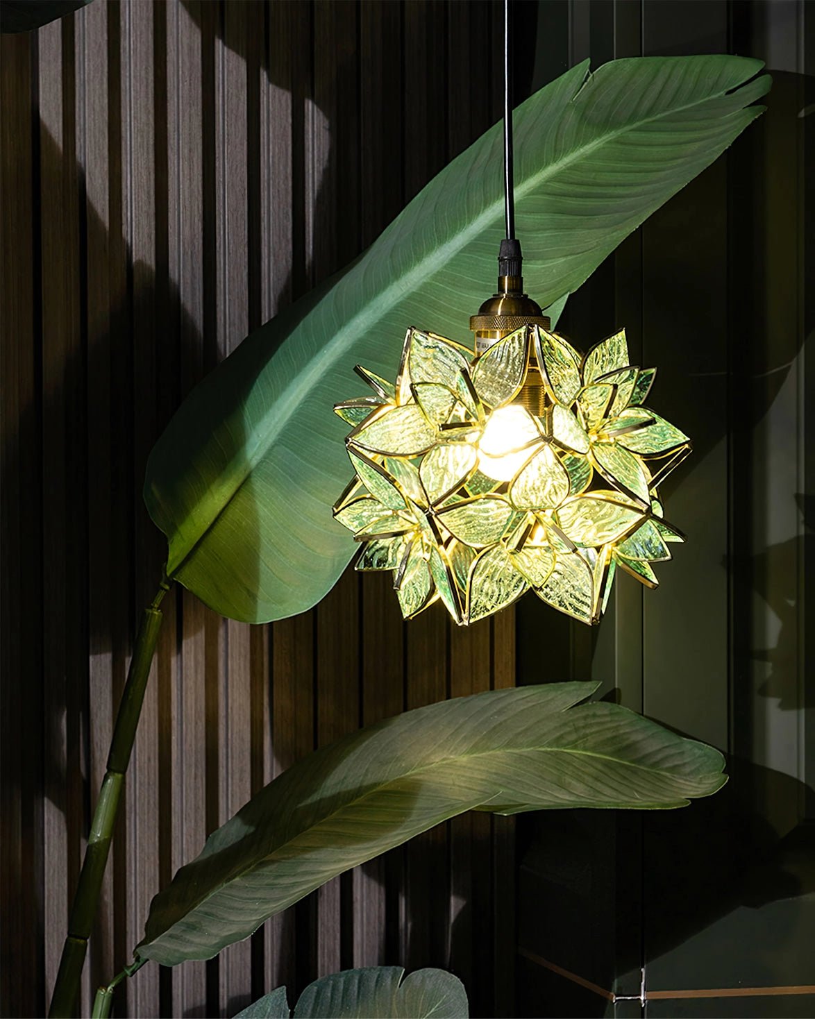 Amara Luxury Glass Pendant Light