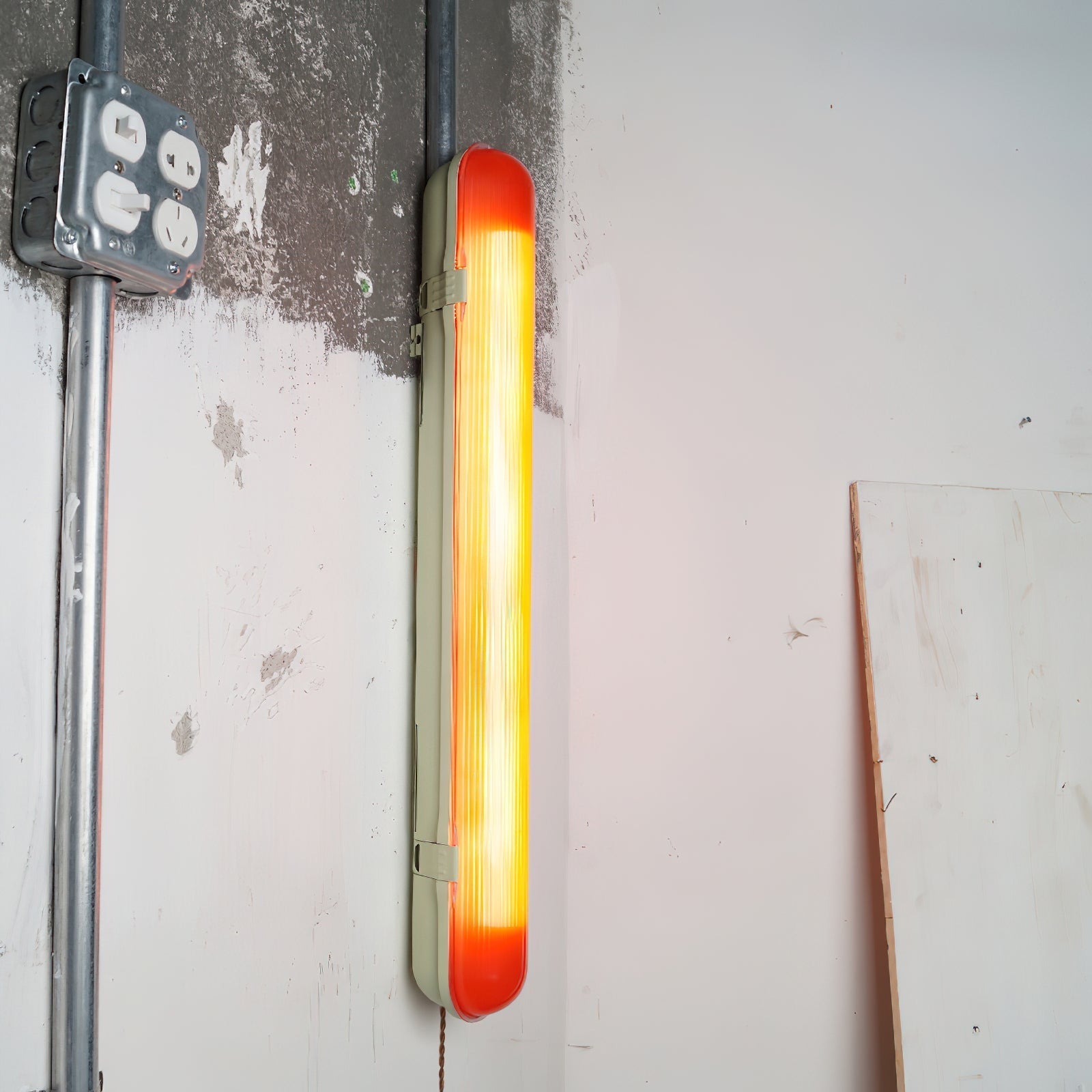 Joy Plug-in Red Wall Lamp