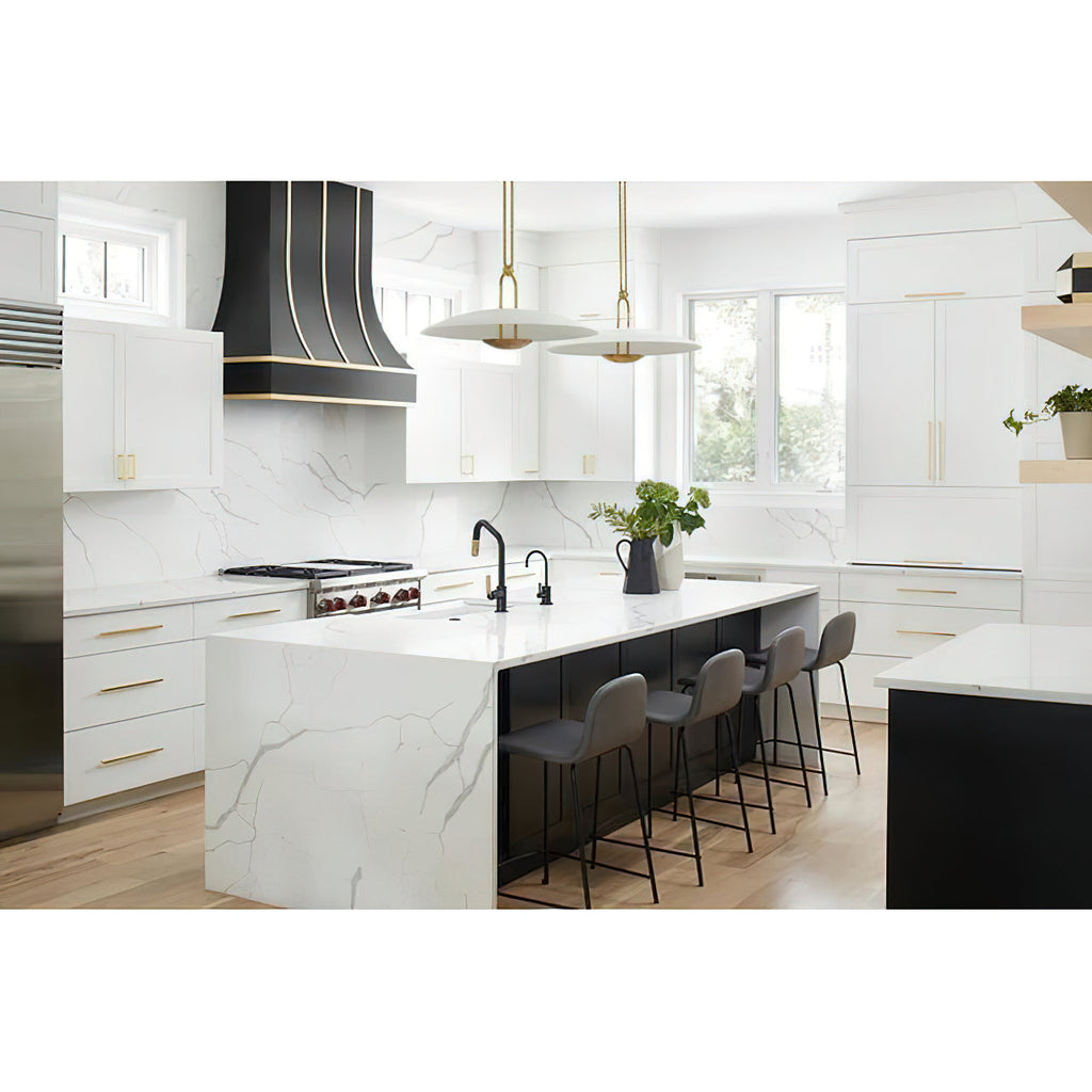 Cara Modern Minimalist Brass Pendant Light