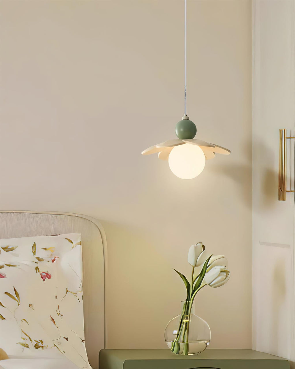 Fiora Flower Pendant Light