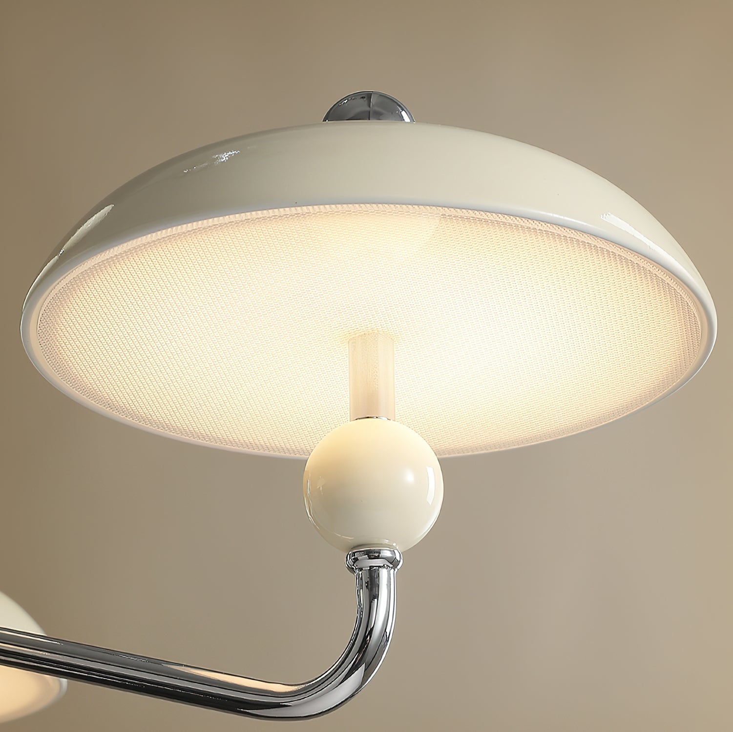 Celvara Modern Metal & Acrylic Chandelier