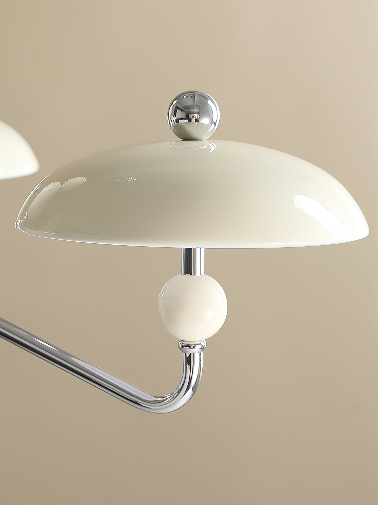 Celvara Modern Metal & Acrylic Chandelier