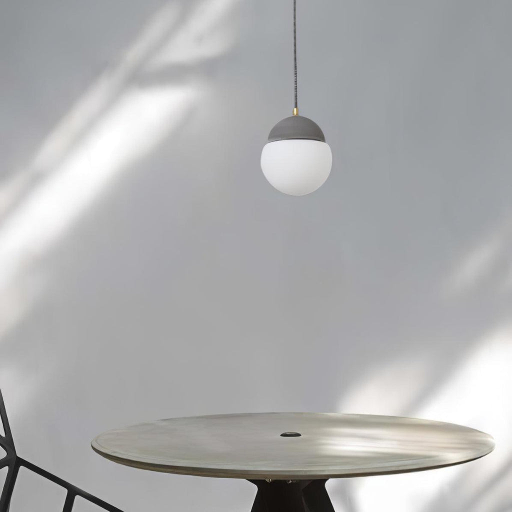 Ilraearis  Glass Pendant Light