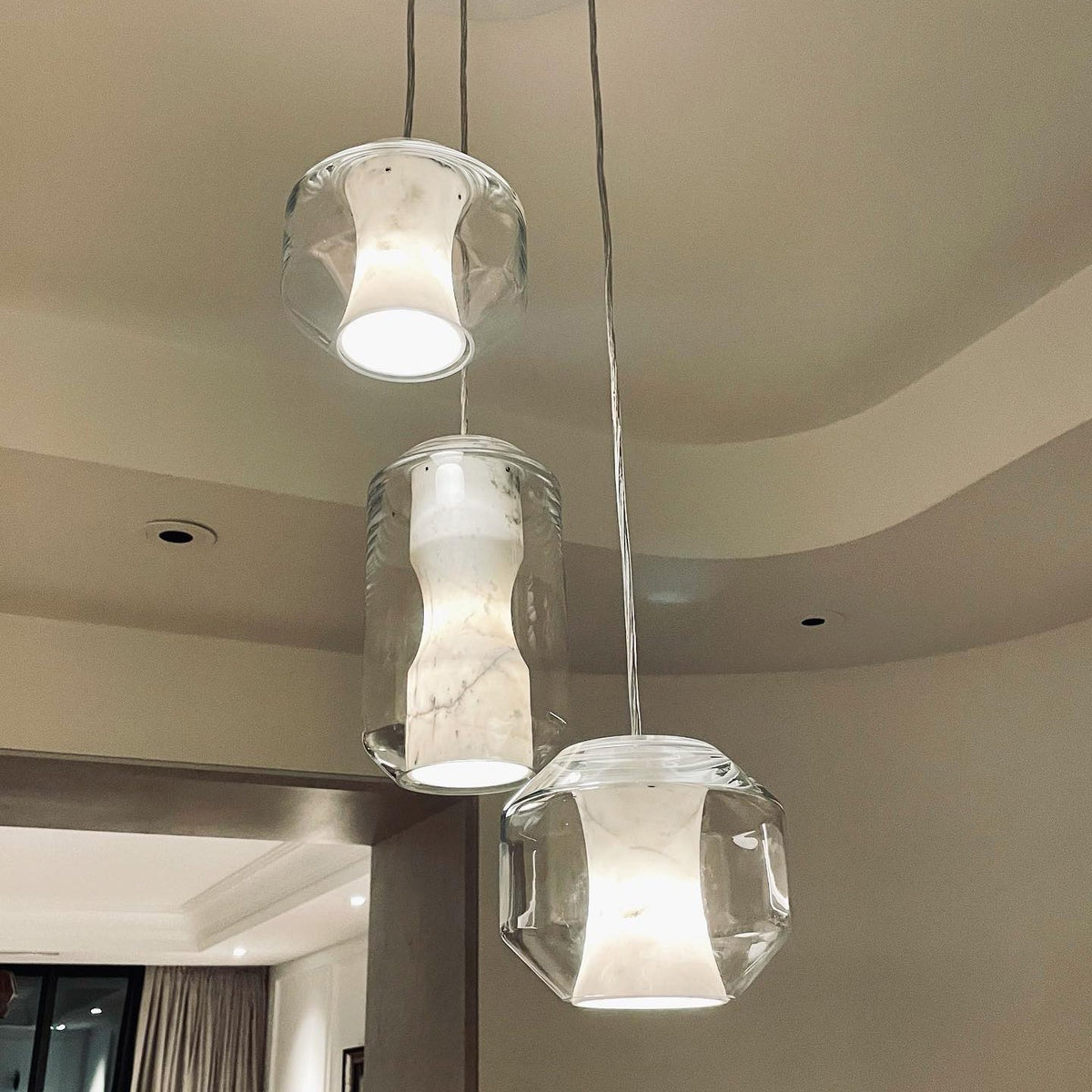 Allirila Modern Minimalist Alabaster Glass Pendant Lamp