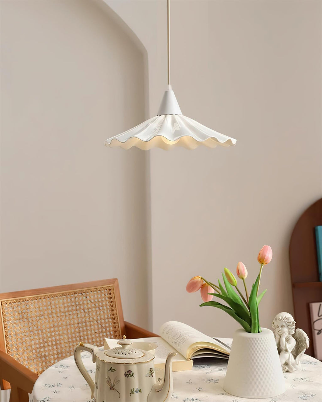 Rivora White Ceramic Pendant Light