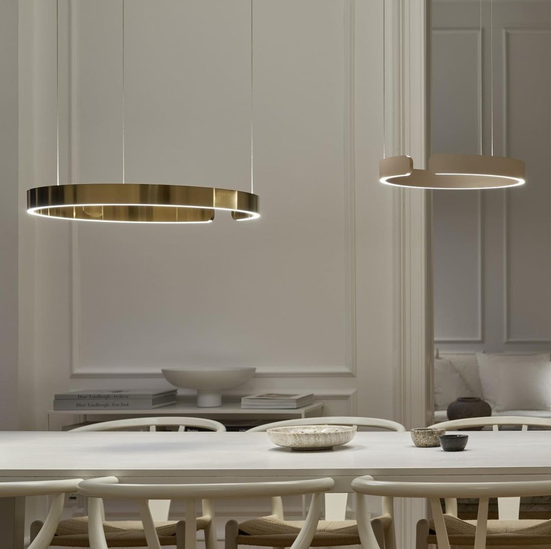 Zelaeora Modern Minimalist Chandelier