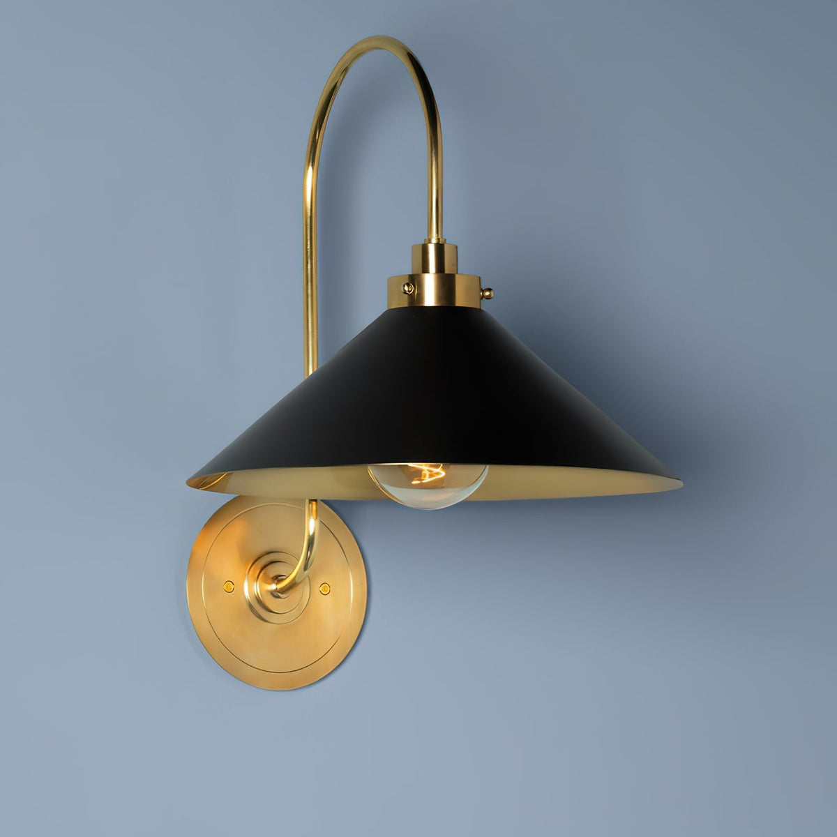 Silva Vintage Indoor Wall Lamp Brass