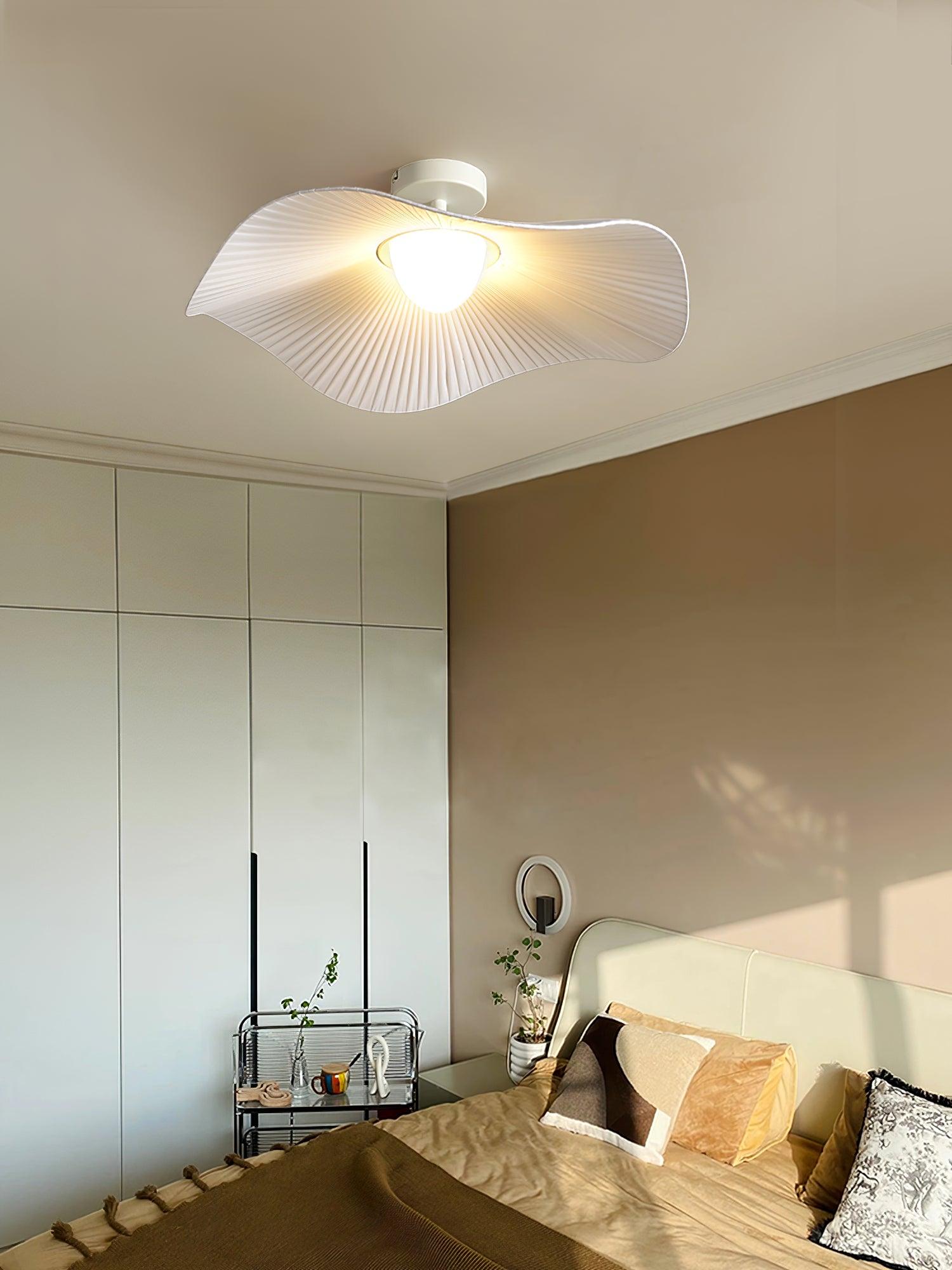 Lustra Ceiling Light for Cozy Living Room or Bedroom