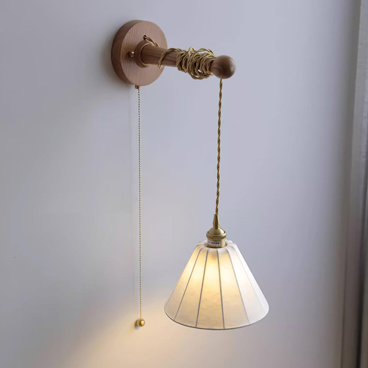 Coca Wall Lamp Pleated Cone