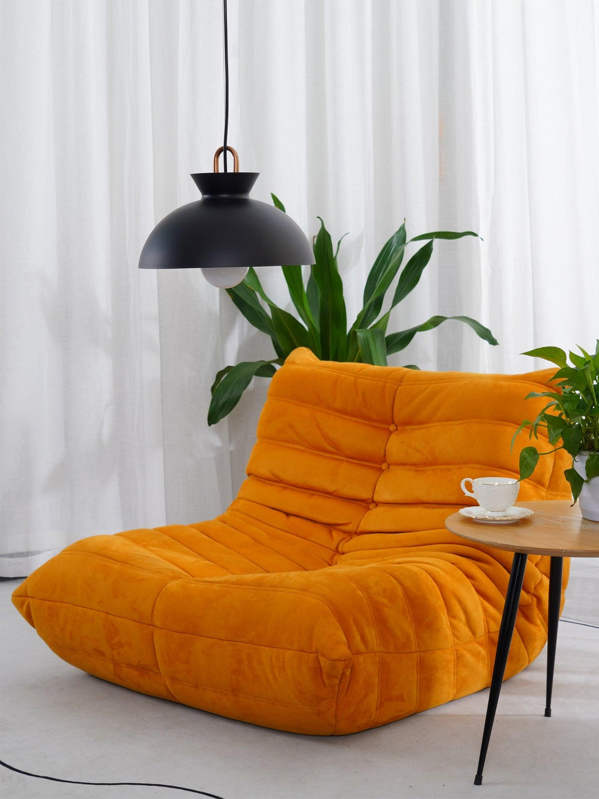 Lumora Minimalist Pendant Light