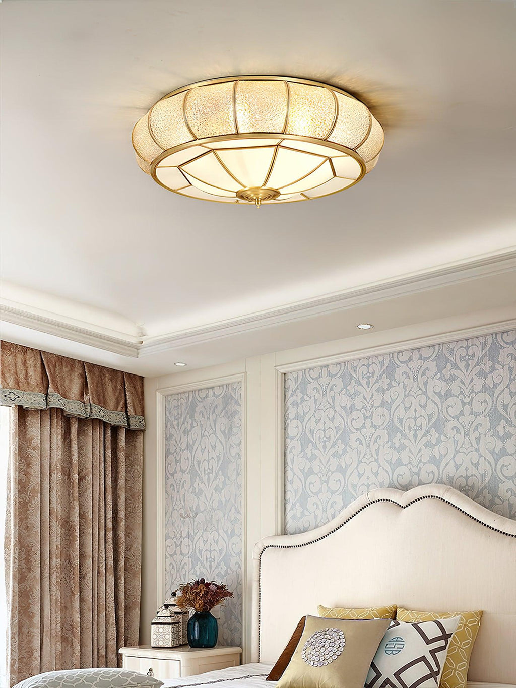 Ulrinara Postmodern Luxury Drum Brass Glass Ceiling Light