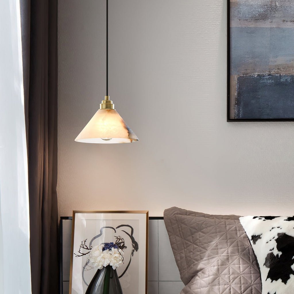 Xen Modern Minimalist Brass Alabaster Pendant Lamp