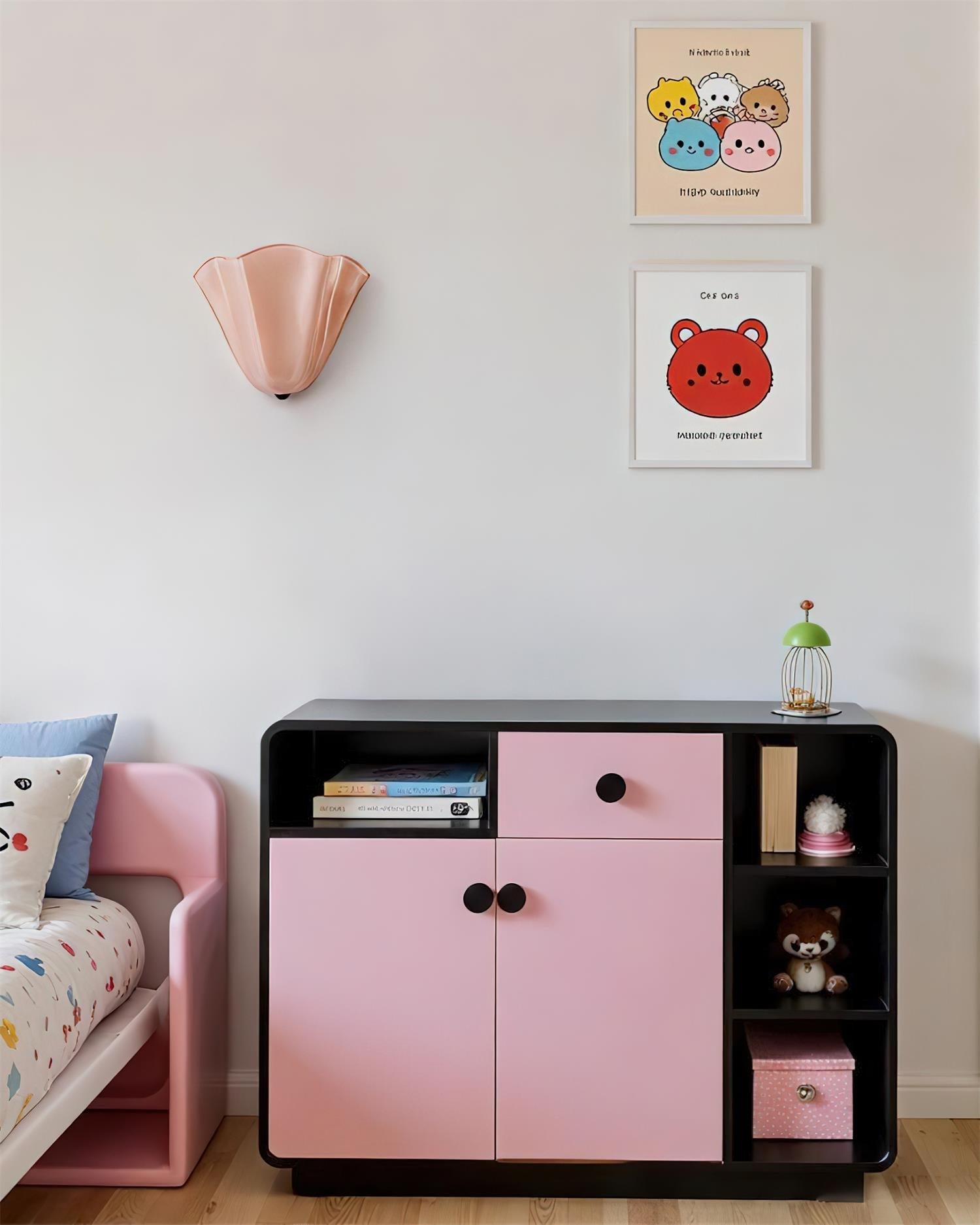 Corala Wall Lamp Fan-Shaped Pastel Glass