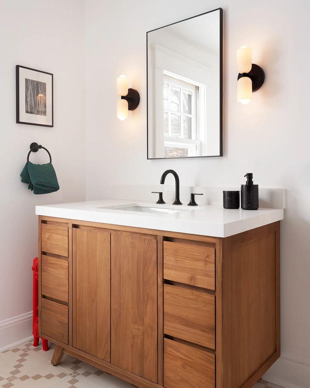Lustra Wall Lamp Green Black Minimalist Plug-In